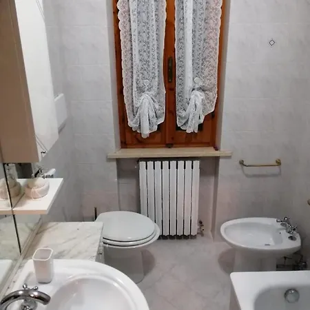 Rosso Di Sera Casa Vacanze Osimo