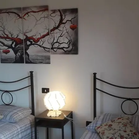 Rosso Di Sera Casa Vacanze Апартаменты *