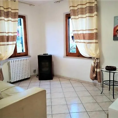 Διαμέρισμα Rosso Di Sera Casa Vacanze